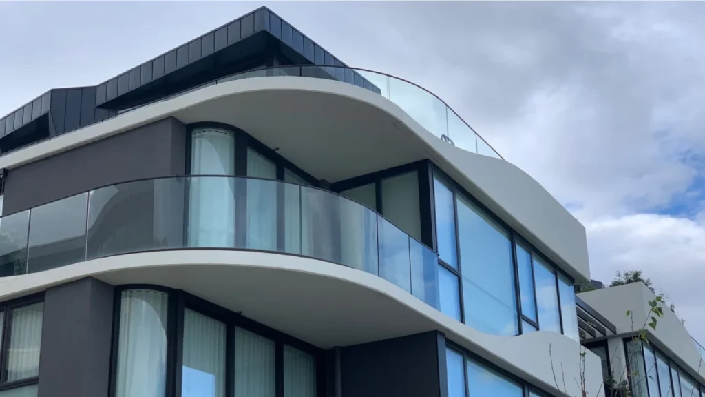 پوشش بالکن و تراس