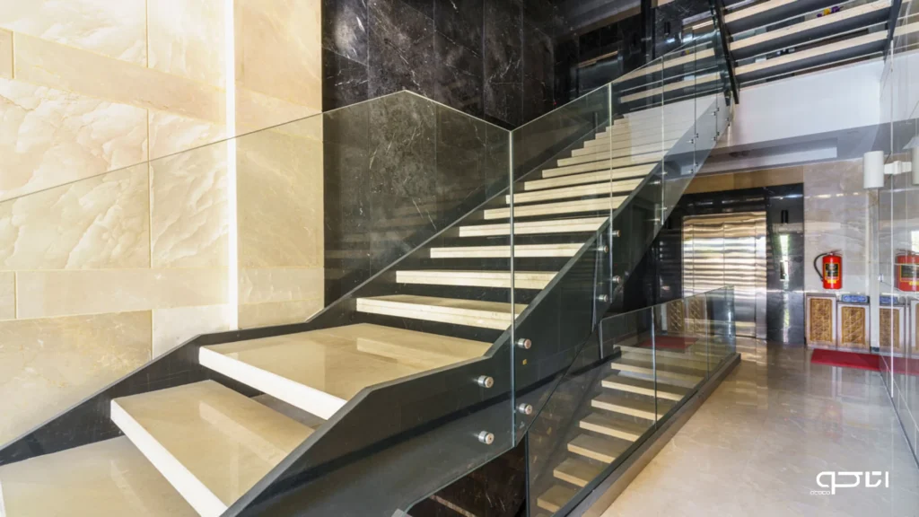 سیستمهای نصب نرده شیشهای