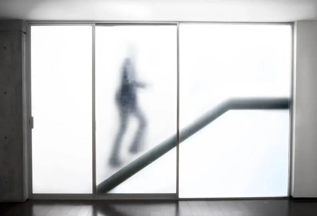 شیشه ساتینا قیمت