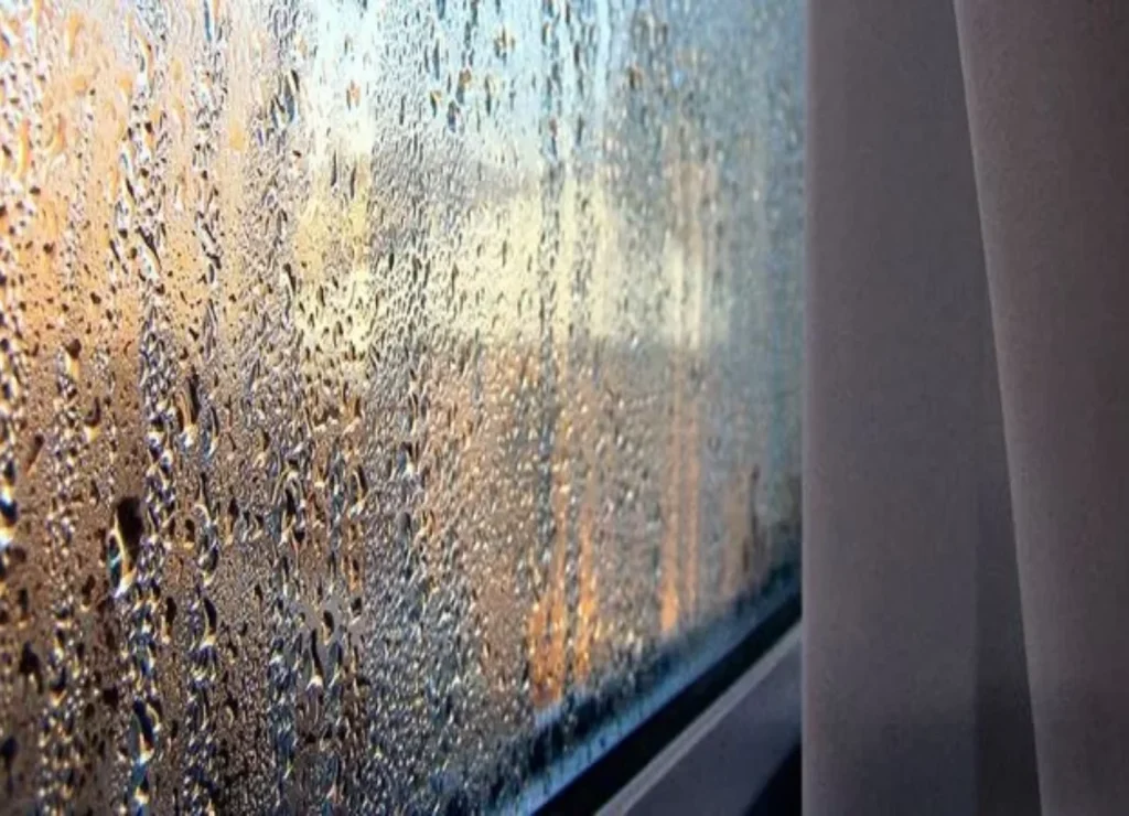 علت تعریق شیشه پنجره دوجداره