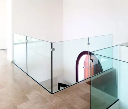 نرده شیشه ای دفنی