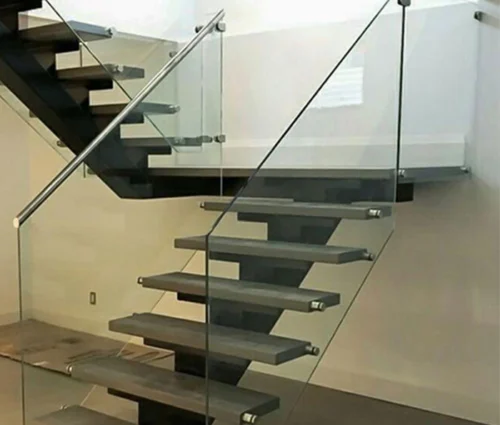 نرده شیشه ای دفنی