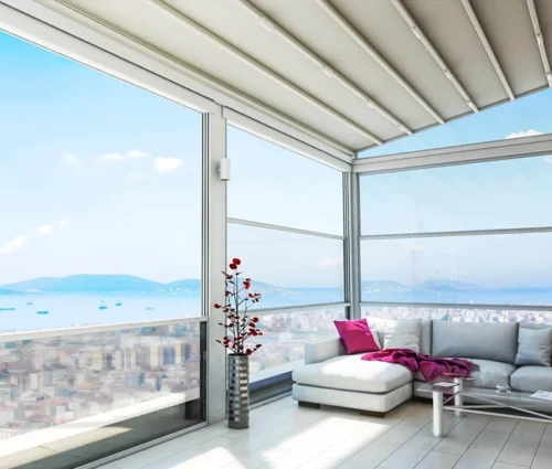 پنجره گیوتینی بالکنی